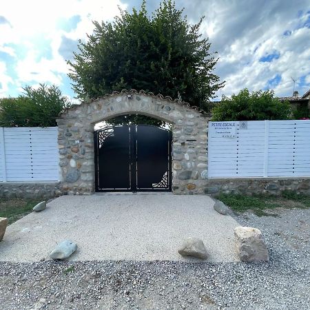 דירות Charmes-sur-Rhone Petite'Escale מראה חיצוני תמונה